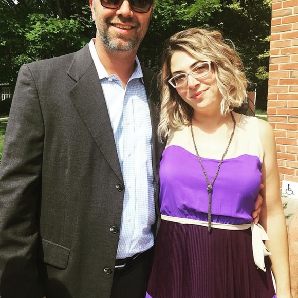 Meet your Posher! - Picture 6 of 6